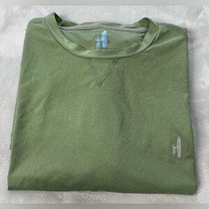 johnnie-O Custom Surfer Logo Course Performance Short Sleeve Tee MEDIUM